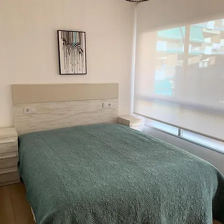 Acogedor Y Espacioso Apartamento En * Alicante