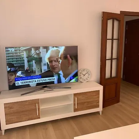 Acogedor Y Espacioso Apartamento En *
